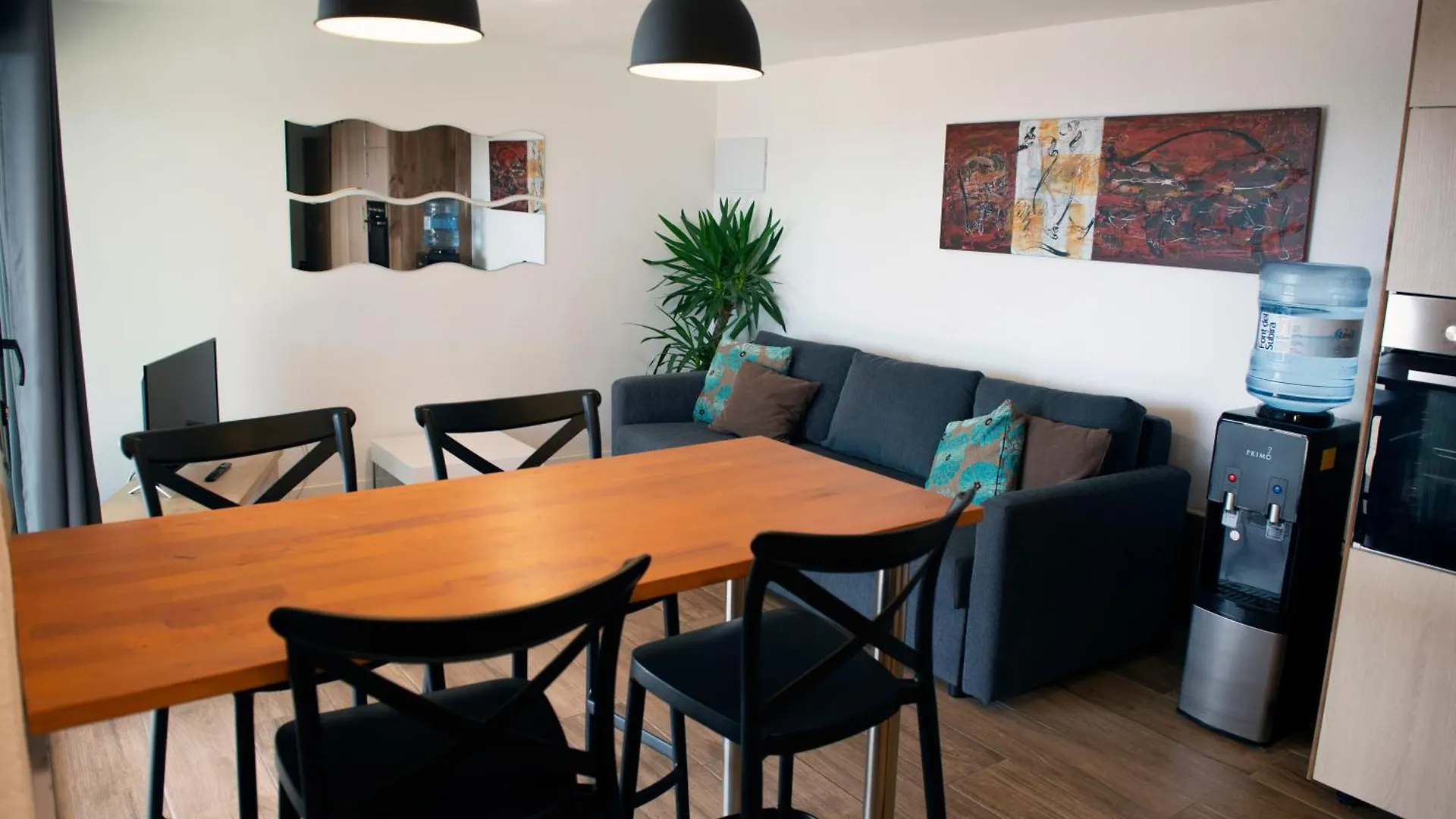 Apartment Pearl Of Кабрилс